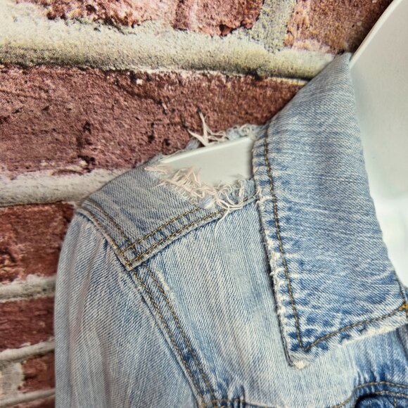 Vintage Y2K Women's MUDD Distressed Cropped Denim Jean Jacket Small - Picture 6 of 8